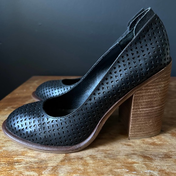 Lot De Talons Très Hauts - Marques Type Z, BCBG, Etc. - Taille 8 US - Couleurs Variées - Neufs Sans Emballage